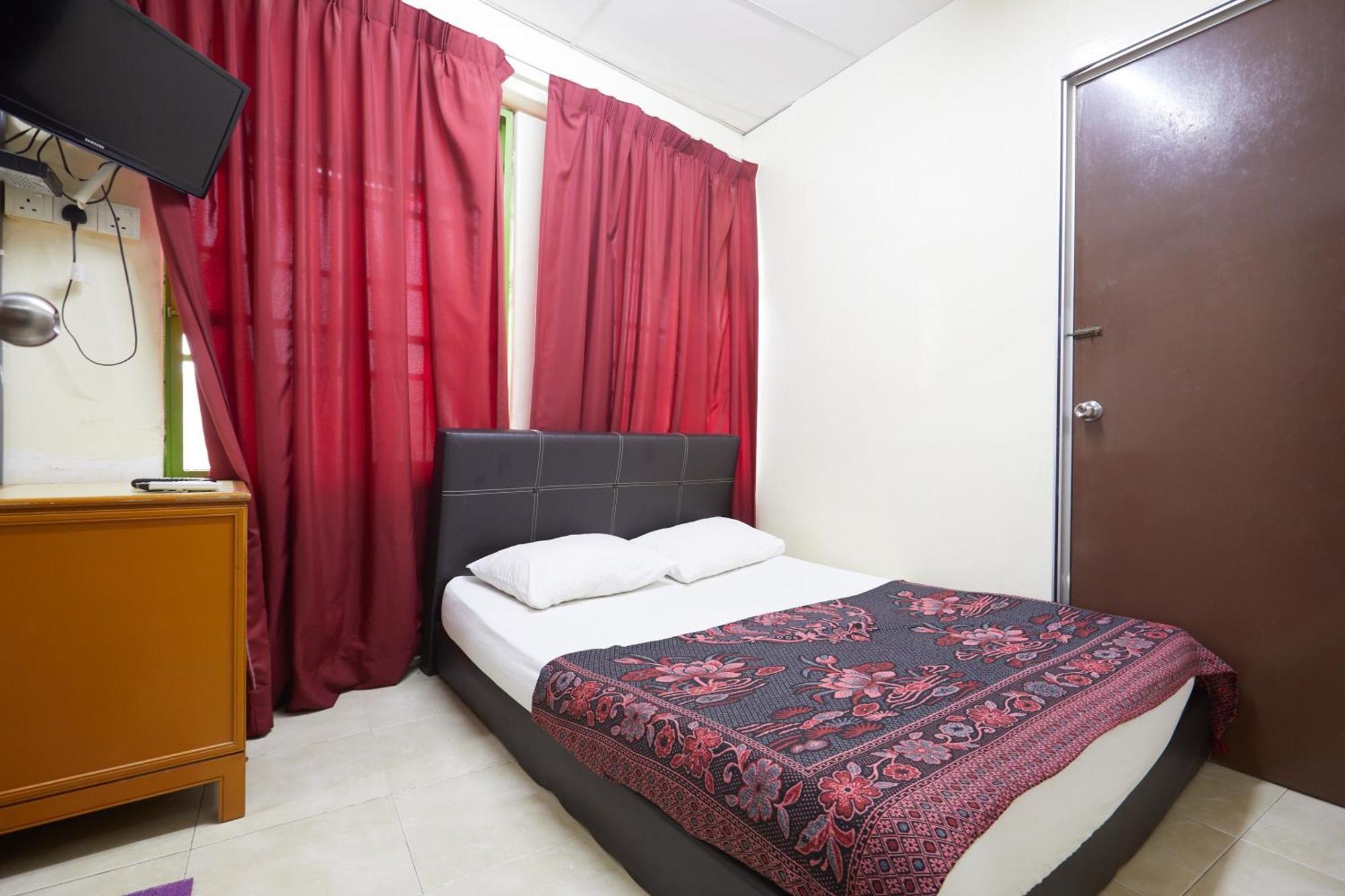 Ros Heritage Motel George Town Bagian luar foto