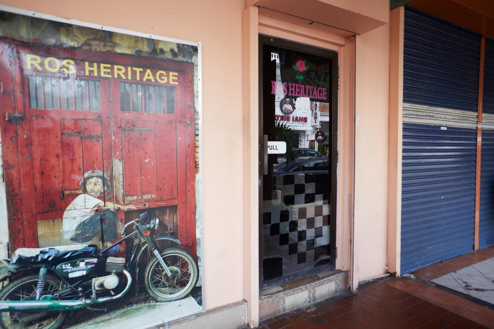 Ros Heritage Motel George Town Bagian luar foto